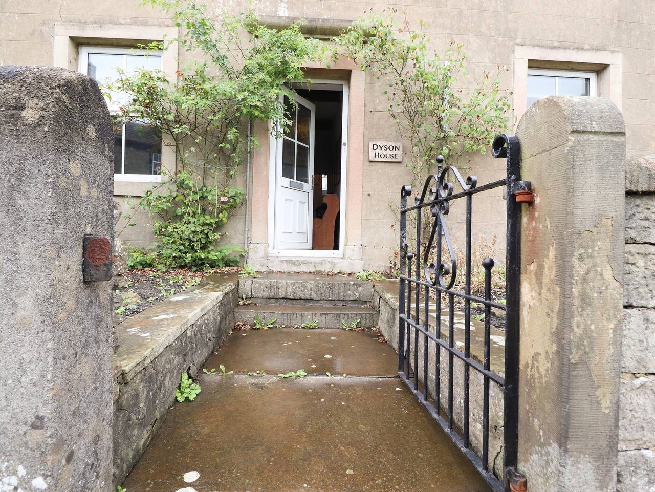 Dyson House in Yorkshire Dales National Park