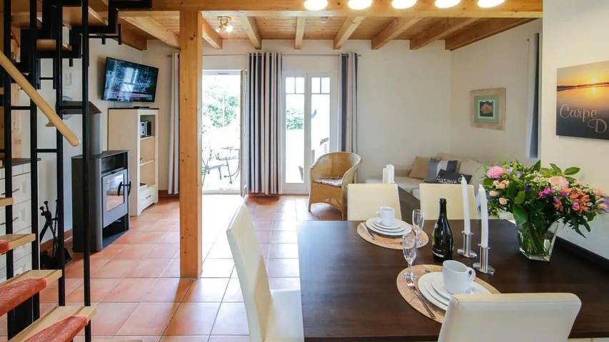Ferienhaus für 6 Personen, mit Garten und Terrasse in Nienhagen - 2