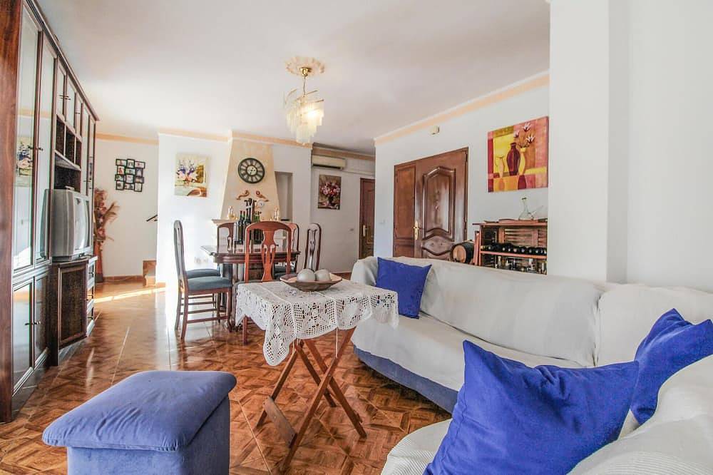 Increíble casa en Sedella con Wifi in Sedella, Provincia de Málaga