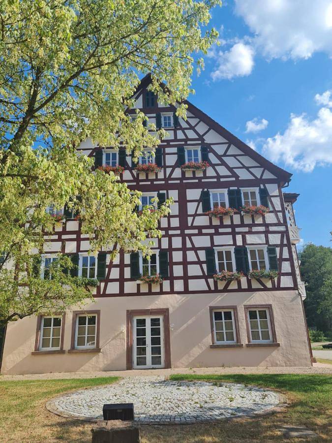 Oscars Hotel 1415 in Bad Liebenzell, Nordschwarzwald