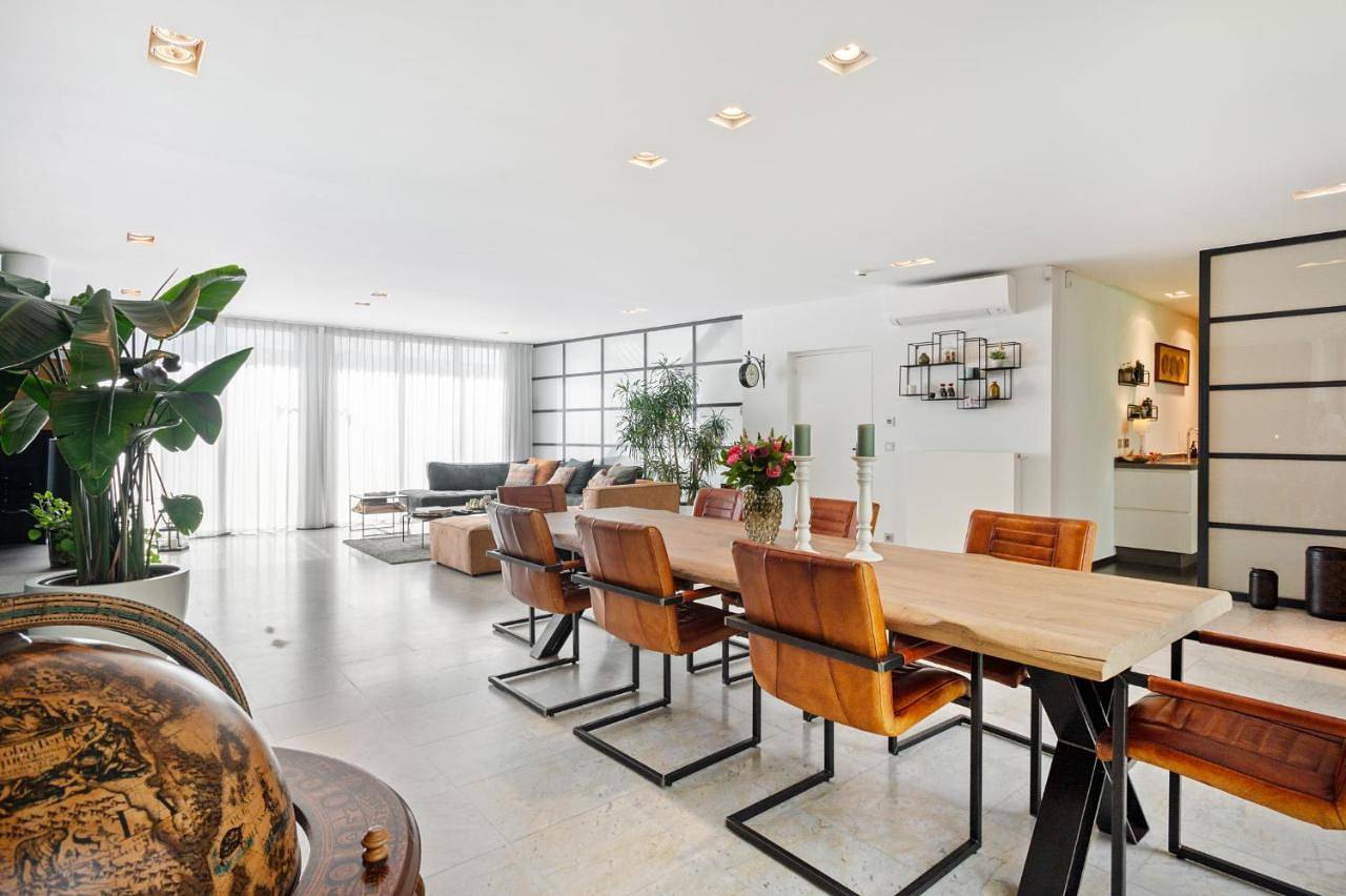 Five-Bedroom House in Antwerpen, Antwerpen und Umgebung