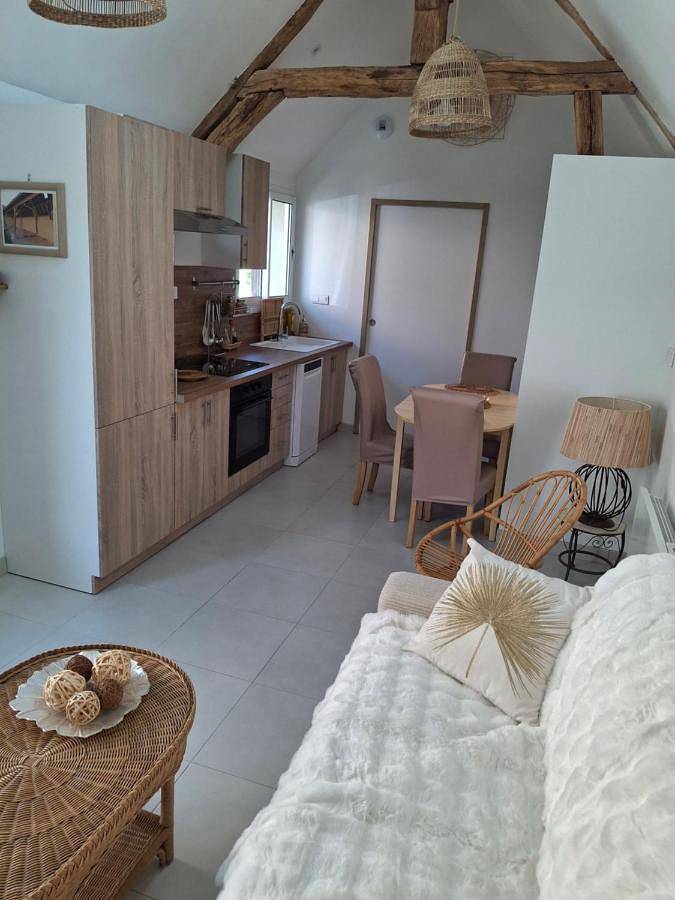 Location de vacances pour 4 personnes, avec jardin, animaux acceptés à Saint-Cyran-du-Jambot