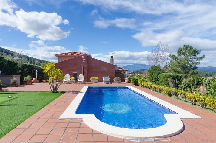 Casa rural para 10 personas, con jardín en Massanet de la Selva - 2