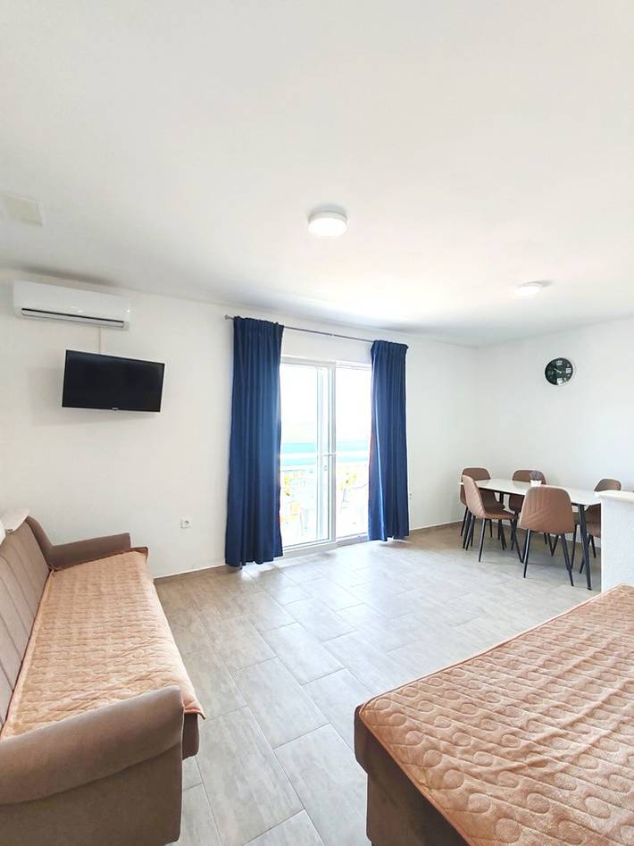 Gîte pour 7 personnes, avec balcon/terrasse dans Neum - 3