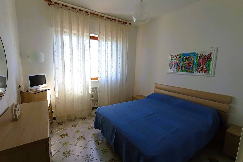 Ganze Wohnung, Vacation House facing the sea in Torre a Mare, Bari