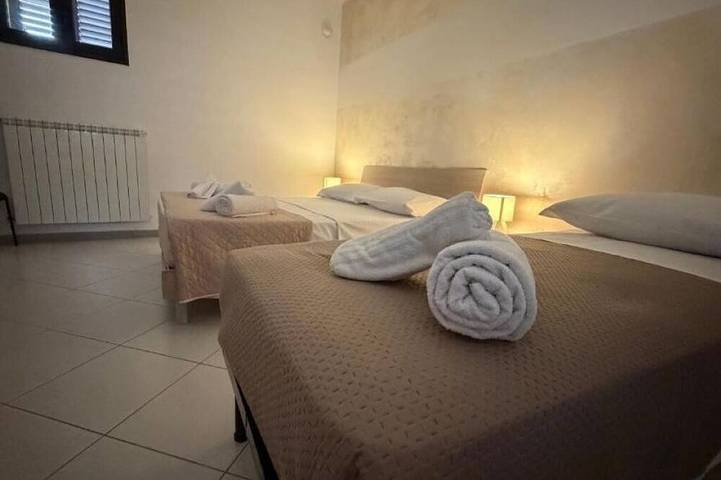 In the heart of the historic center, a few steps from the famous staircase in Caltagirone, Caltagirone region
