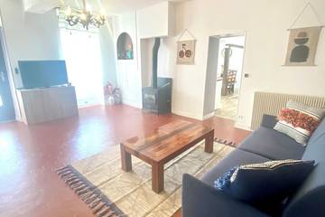 Gîte pour 7 personnes, avec jardin à Saint-Clément (Yonne)