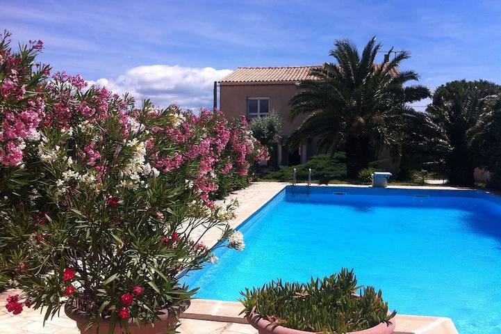 Villa pour 10 personnes, avec terrasse et jardin à Marseillan
