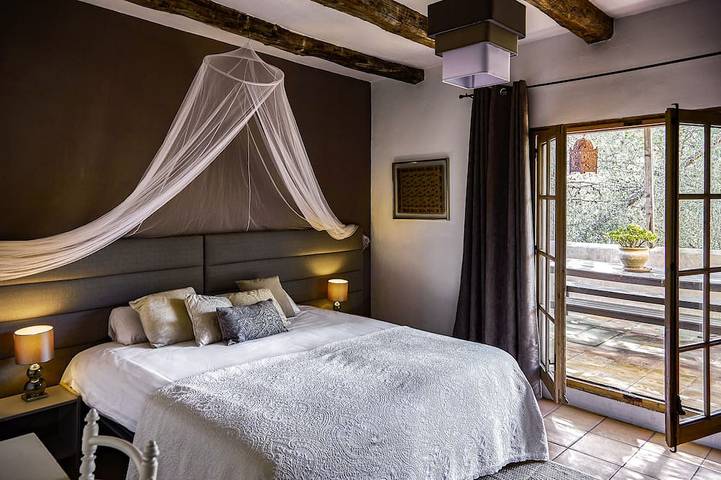 Villa Hermosa at Masia Nur Sitges, Adults only 18+ in Vora-Sitges, Canyelles (Barcelona)