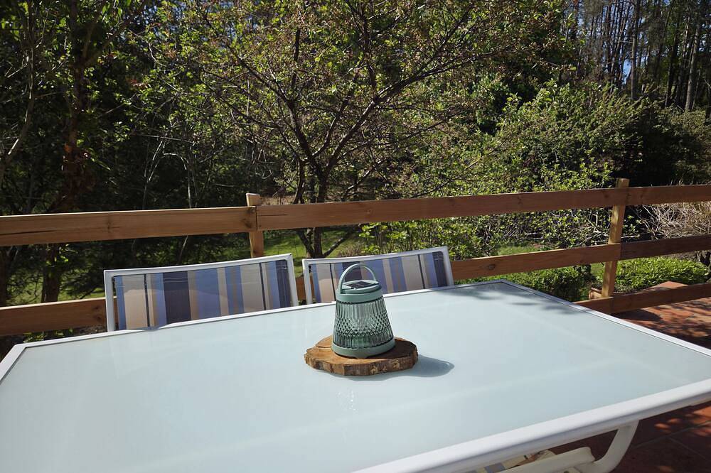 Entire apartment, Lo Pitchoun, Gite for 2 with Jaccuzzi in the heart of nature Gaillac in Gaillac, Albi region