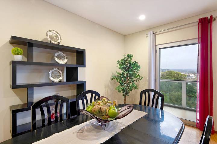 Entire apartment, Apartment 'T3 - Sao Pedro 2' with Sea View, Wi-Fi and Air Conditioning in São Miguel Island, Ponta Delgada