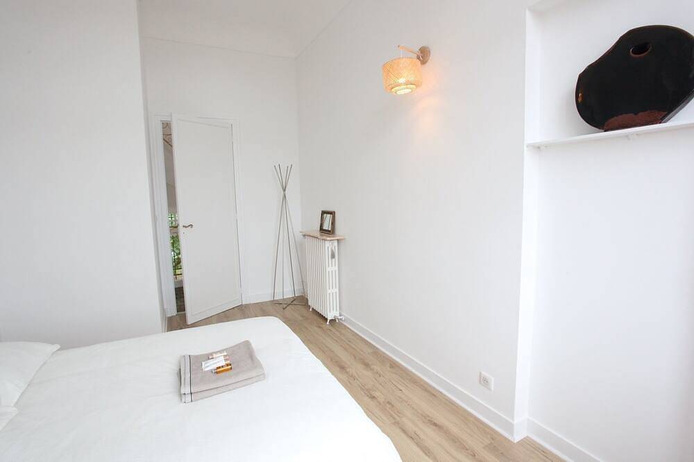 Villa Bord de Mer, 200m plage, 10 chambres in Royan, Côte de Beauté