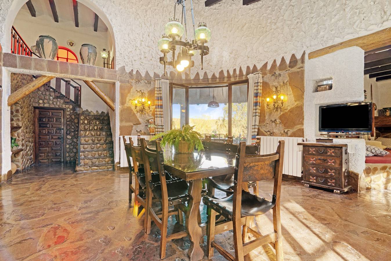 Casa de vacaciones 'Rural Kairós' con vistas a la montaña y Wi-Fi in Siete Aguas, Provincia de Valencia