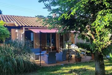 Cottage pour 6 personnes, avec jardin à Montfort-sur-Argens
