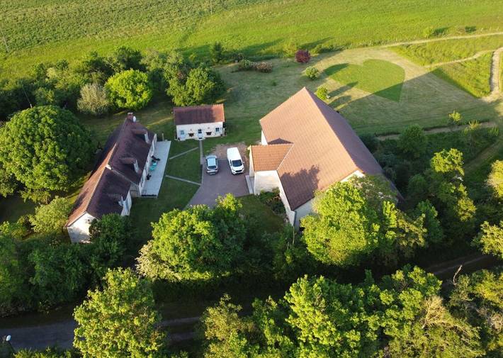 Maison d’hôte pour 3 personnes, avec jardin dans Saint-Amand-Montrond - 4