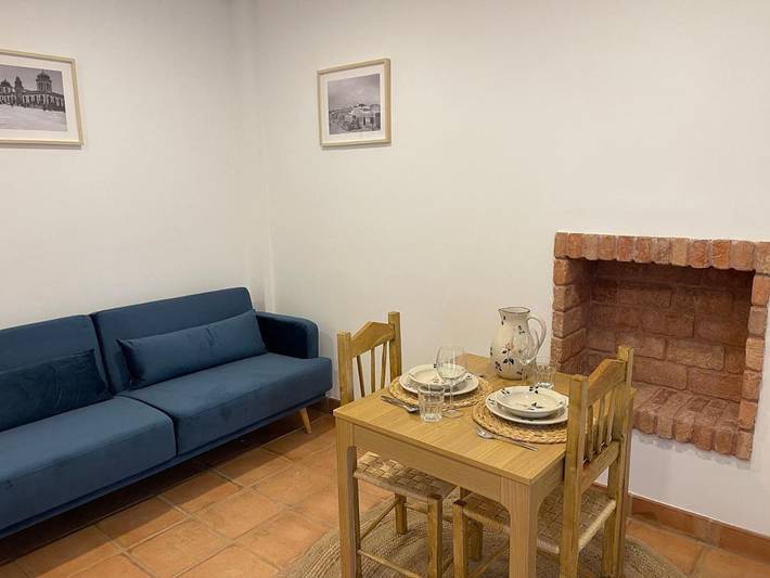 Gîte pour 4 personnes, avec piscine ainsi que terrasse et jardin dans Almancil - 4