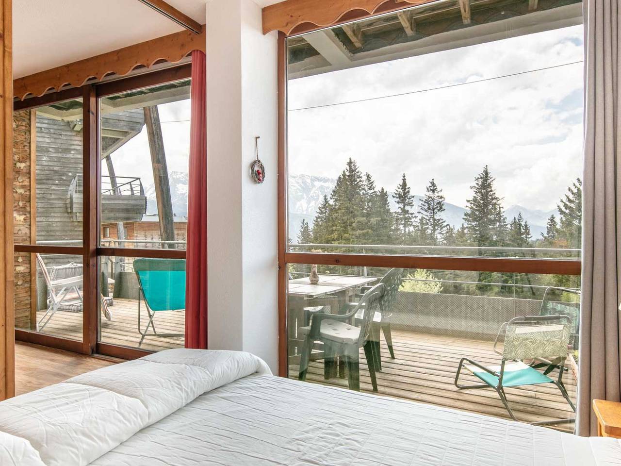 Entire apartment, V du Bachat Droseras A in Chamrousse, Écrins National Park