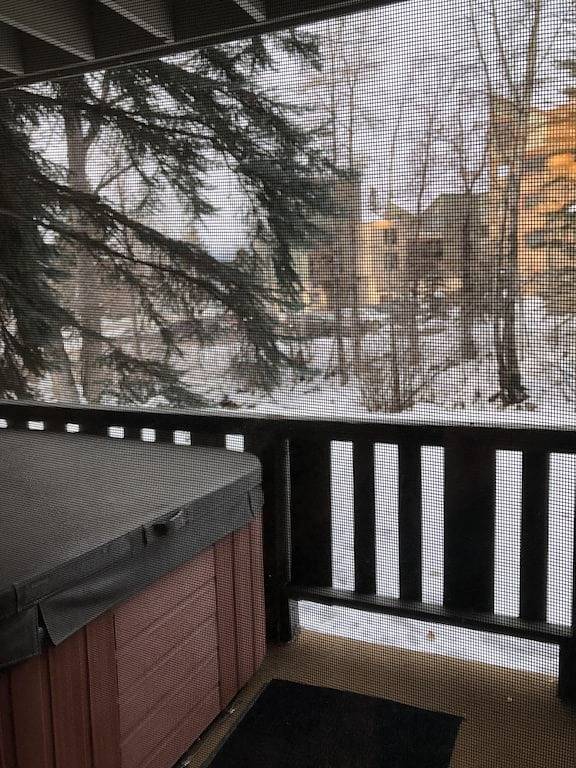 Ganze Wohnung, Ihr eigener privater Whirlpool, alle zu Fuß erreichbar, schönes großes Schlafzimmer in Vail Ski Resort, Vail