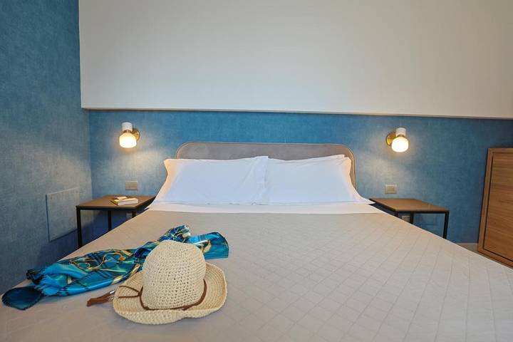 Chambre d’hôte pour 3 personnes, avec vue et jardin - 1