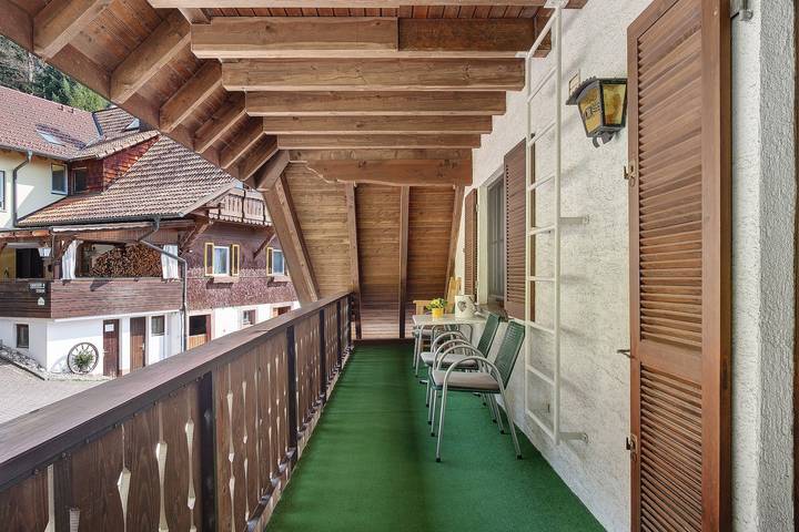 Ferienwohnung für 4 Personen, mit Balkon und Garten in Oberharmersbach - 2