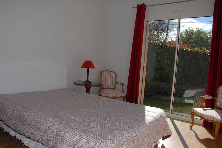 Location de vacances pour 10 personnes, avec jardin dans Réserve naturelle du Marais d'Orx - 3