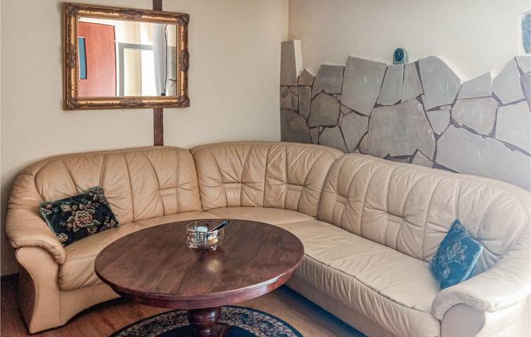 Ganze Ferienwohnung, Ferienwohnung für 4 Personen mit Terrasse in Slowinzischer Nationalpark