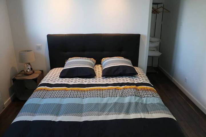 Appartement entier, 2 pièces, rez-de-jardin, Vue imprenable sur le Lac Léman in Évian-les-Bains, Région de Thonon-les-Bains