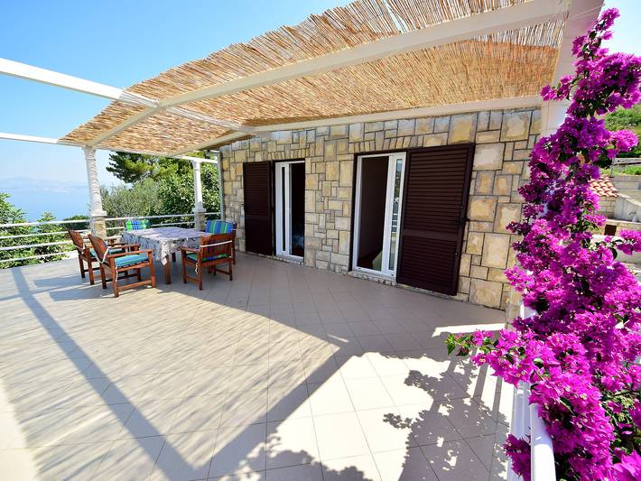 Ferienhaus mit Meerblick für 8 Personen, mit Terrasse in Kroatien - 3
