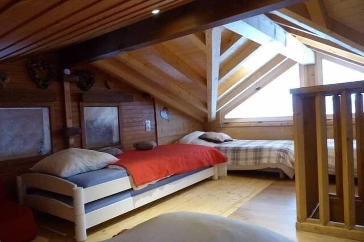Individual chalet with swimming pool access in the heart of the Aravis mountains in Saint-Jean-de-Sixt, Annecy region