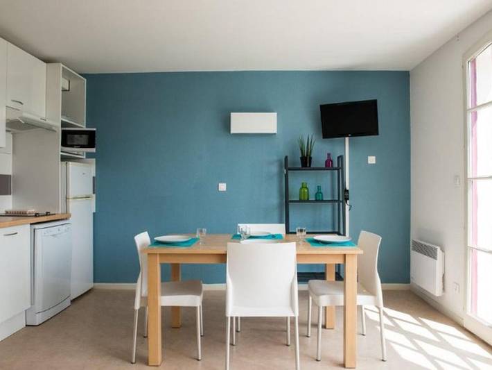 Location de vacances pour 8 personnes, avec piscine et terrasse à Carla-Bayle - 2