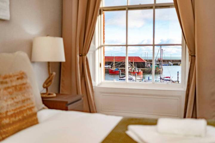 Holiday rental for 8 people, with terrace and ocean view, child-friendly in Arbroath
