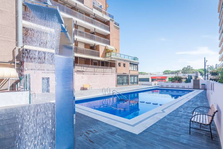 Apartamento para 3 personas, con balcón y piscina en Malgrat de Mar