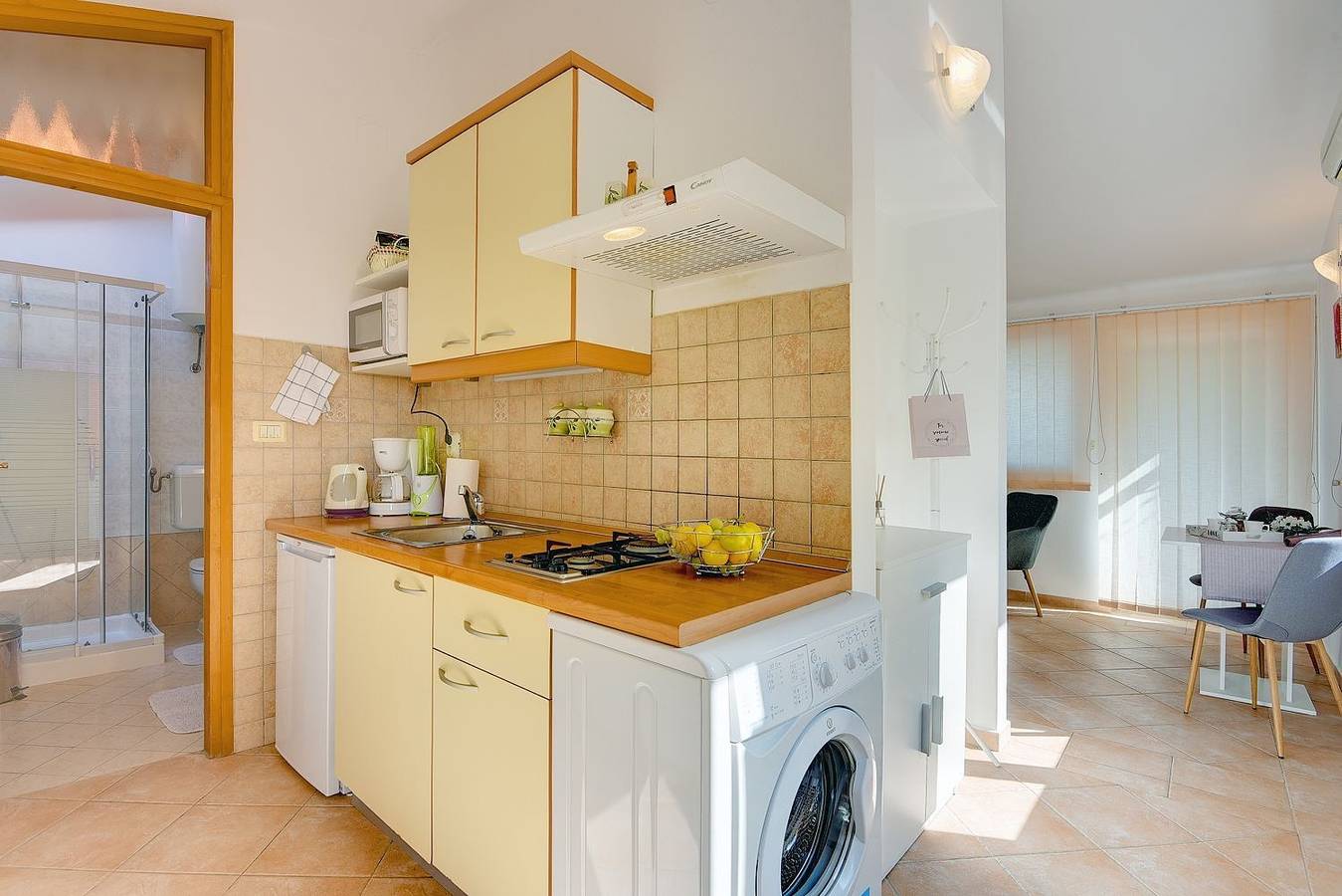 Feines günstiges Ferienhaus mit toller Terrasse in Pula-Medulin, Pula