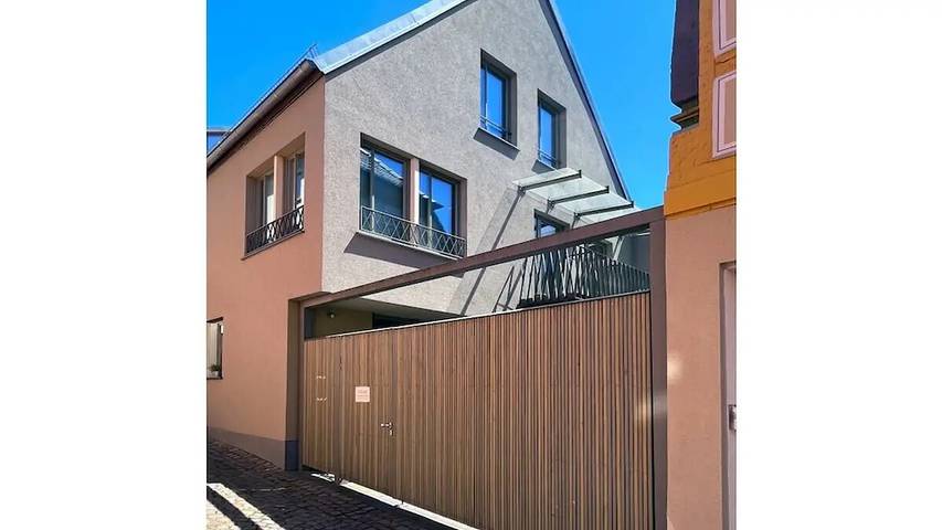 Ferienhaus für 8 Personen, mit Balkon