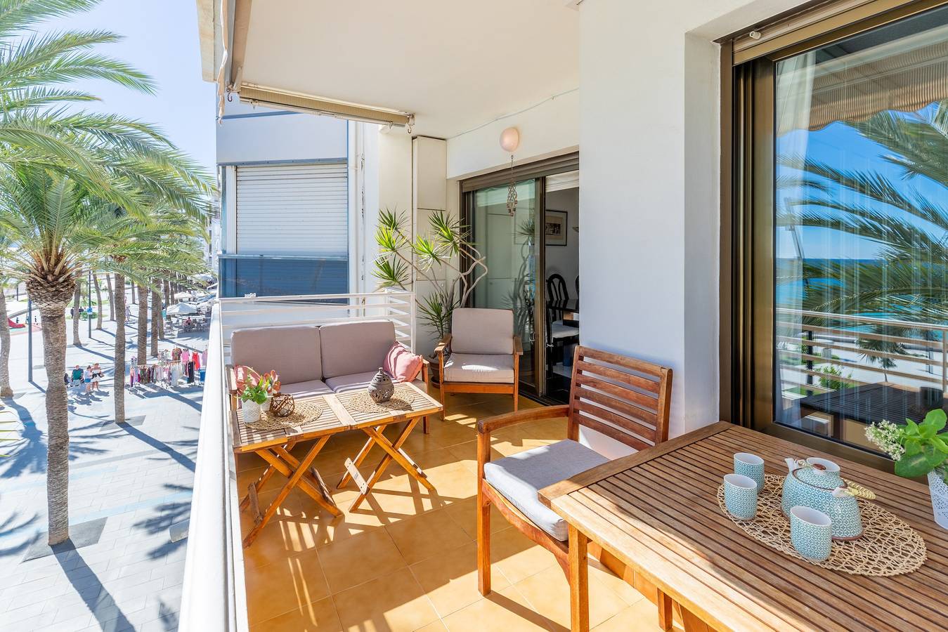 Entire apartment, Apartment "La Mar" with Private Terrace & Wi-Fi in Town of Altea, Altea