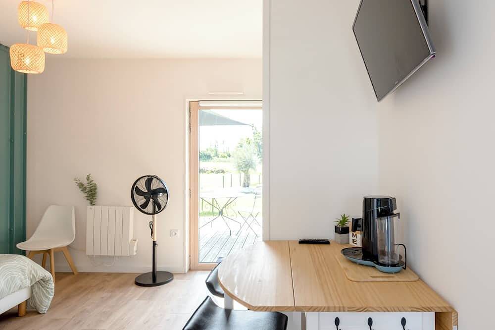Apartamento entero, The bucolic studio, near Saint-Brieuc and beaches in Ploufragan, Côtes-d'Armor