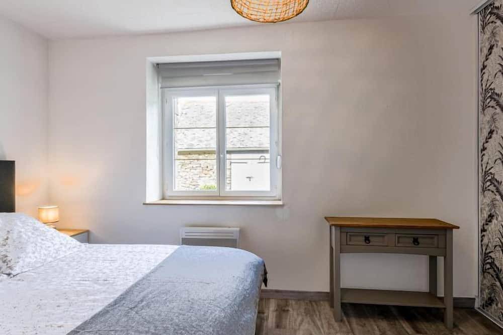 Les Chardons by Interhome in Pirou, Coutances