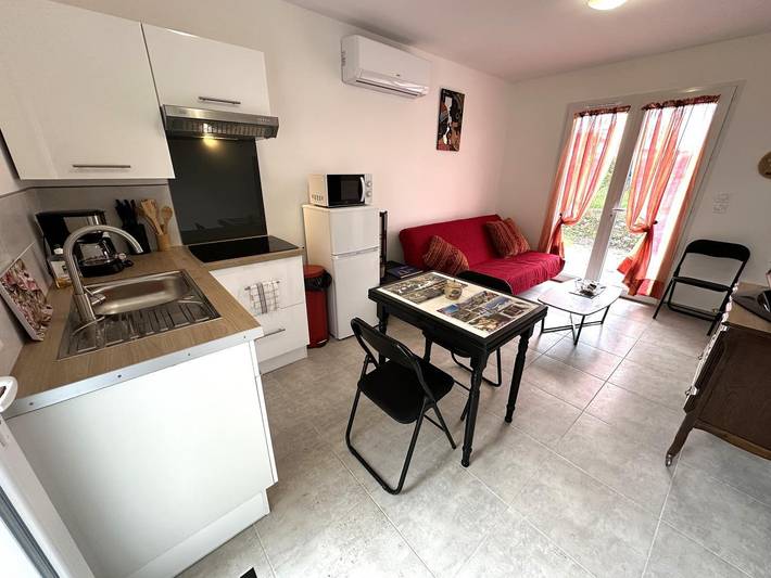 Gîte pour 2 personnes, avec terrasse, animaux acceptés à Saint-Martin-de-Seignanx - 2