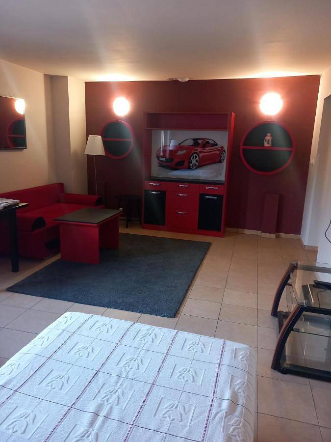 Cały apartament, Apartament przy Gościńcu in Będzin, Śląsk