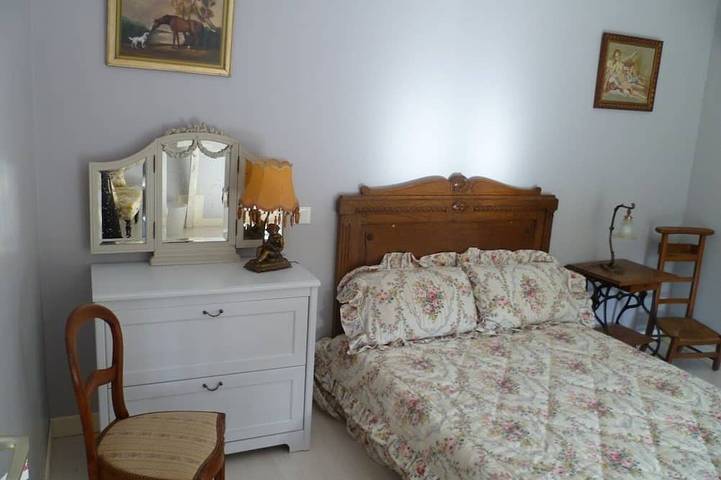 Gîte pour 7 personnes, avec terrasse et jardin à La Rochelle-Normande - 3