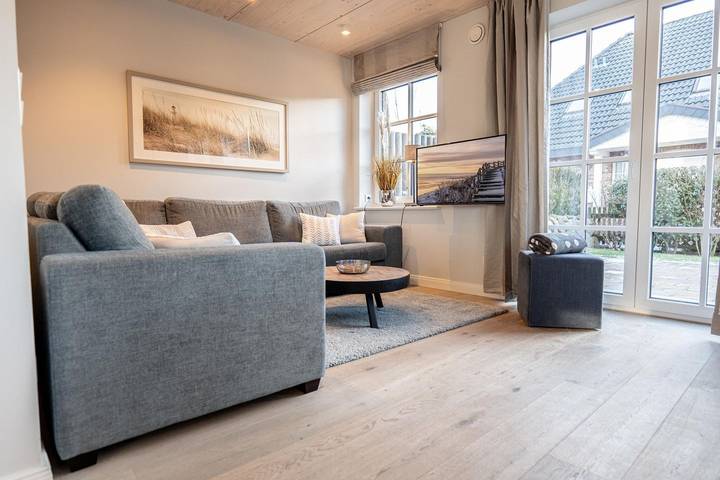 Ferienhaus für 7 Personen, mit Sauna und Garten in Westerland - 4