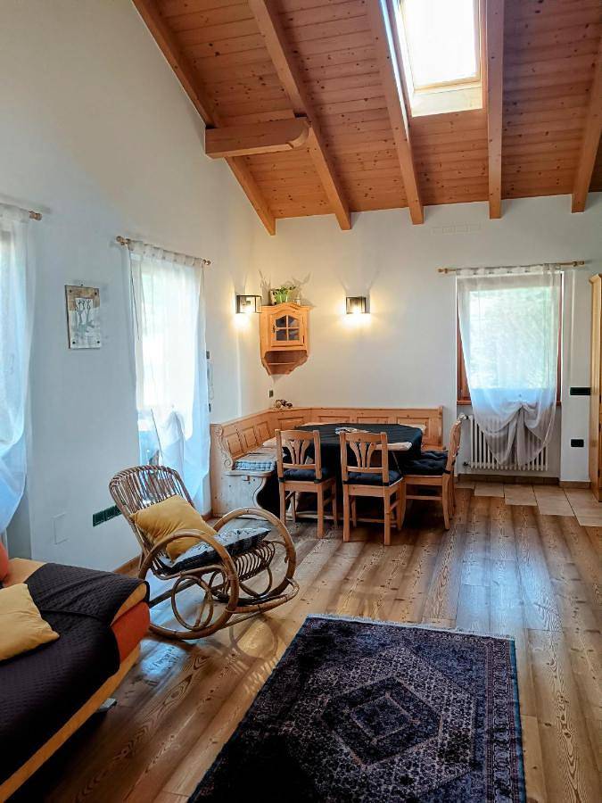 Appartamento per 4 persone, con Balcone e Terrazza nonché Panorama a Dimaro