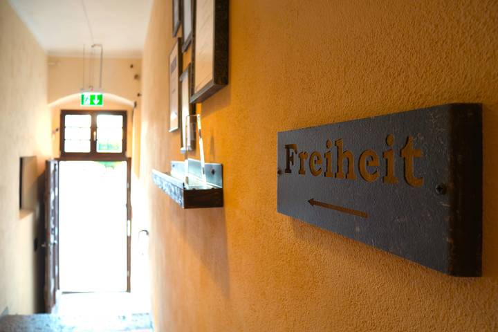Hotel für 4 Personen, mit Garten