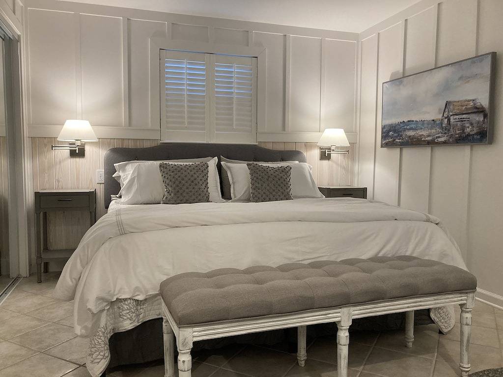 Ganze Wohnung, Prime Location! Beach 2 min walk / Village 5 min walk. New Stunning Interior! in St. Simons Island, Glynn County