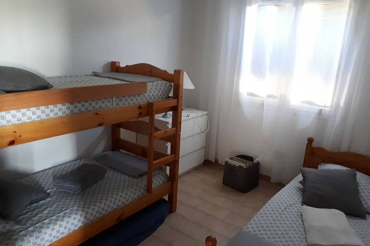 Location de vacances pour 8 personnes, avec jardin et jacuzzi, animaux acceptés à Fuveau - 4