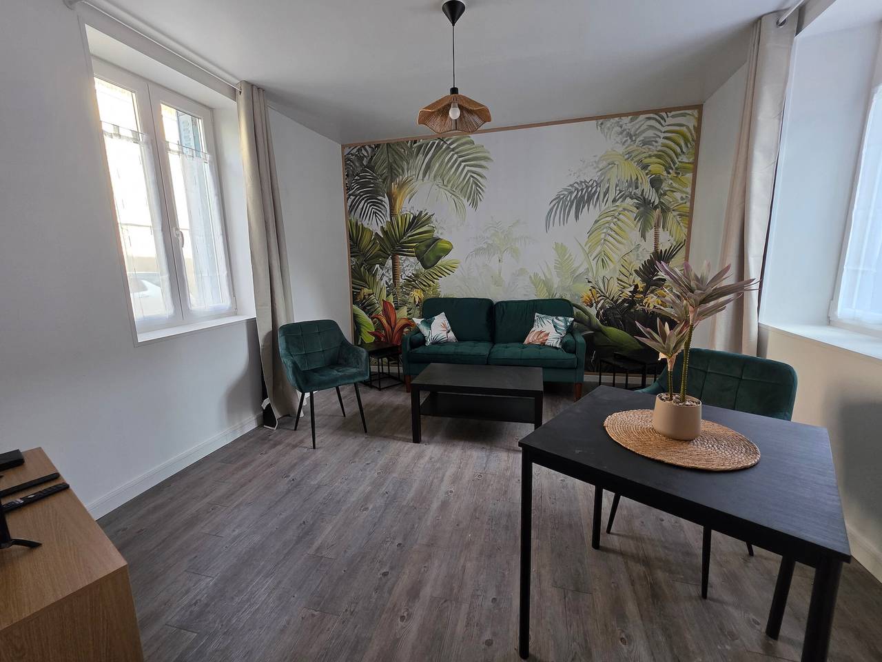 Apartamento entero, Precioso apartamento renovado con terraza in Luxeuil-les-Bains, Alto Saona