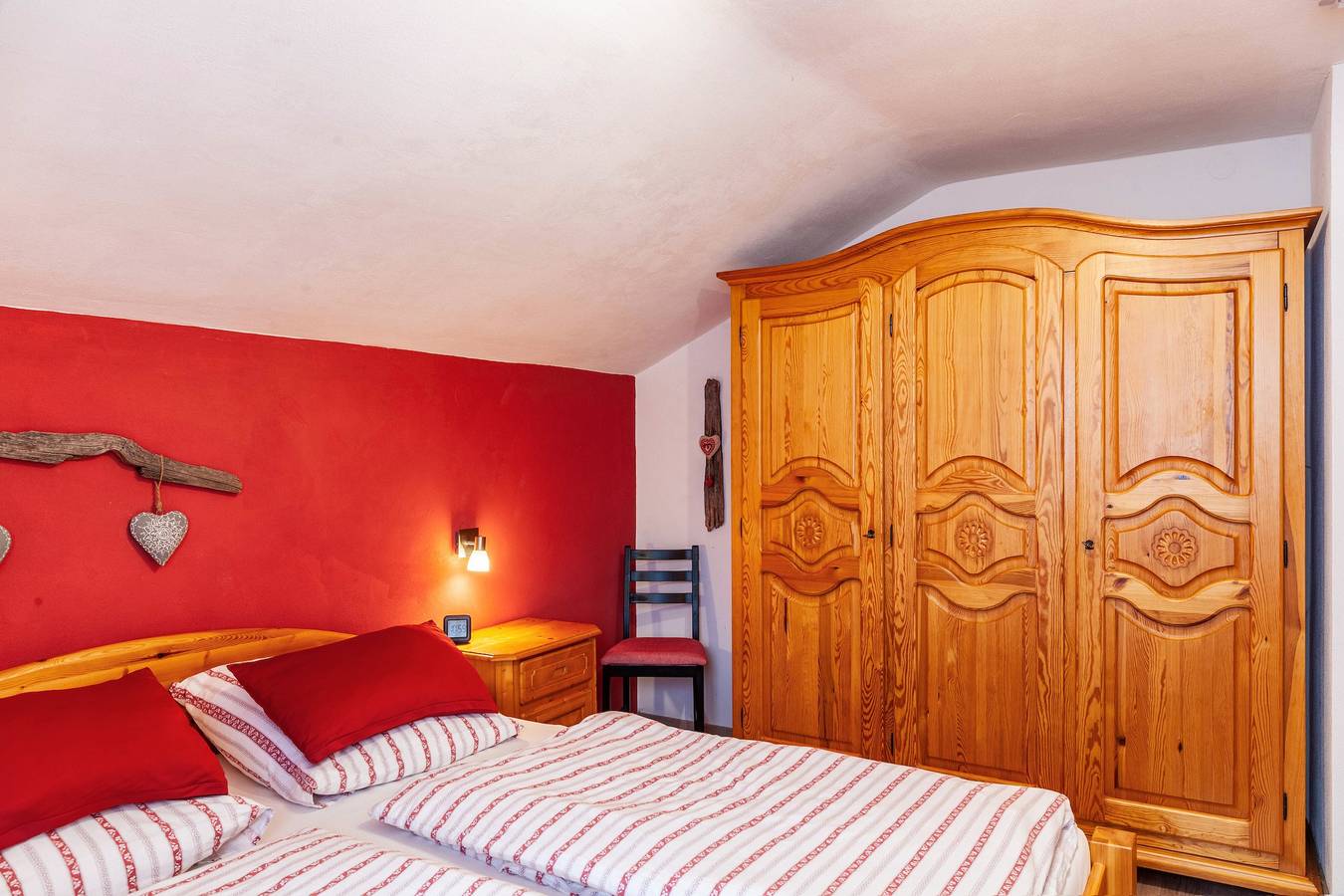 Vakantiewoning 'Barbara Jais' met bergzicht, balkon en wifi, foto 12
