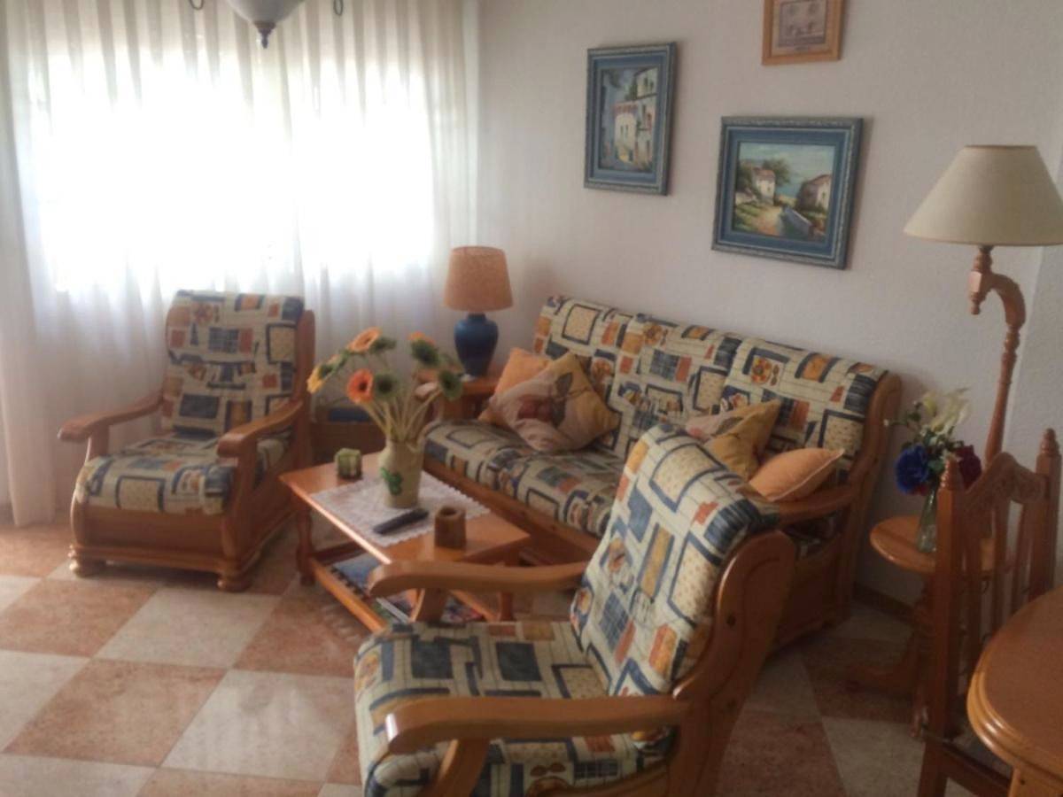 Adosado Karivu Patera in Islantilla, Lepe