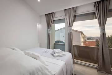 Villa für 10 Personen in Rogoznica, Šibenik-Knin, Bild 3