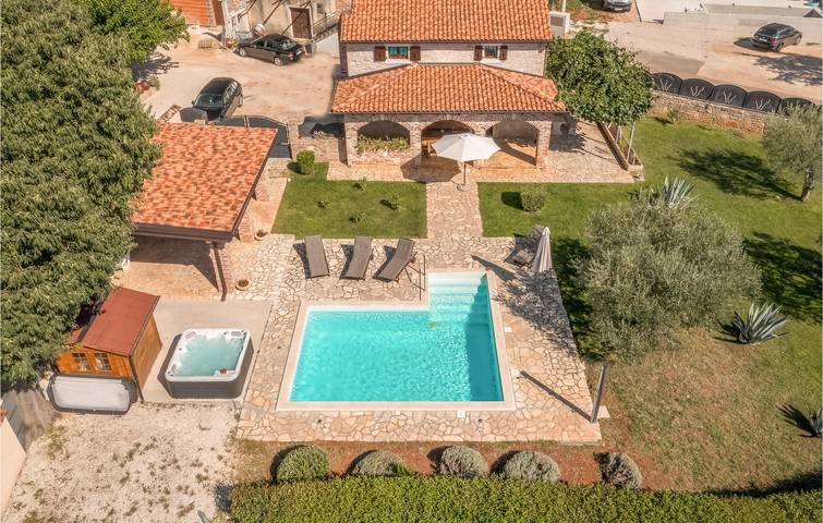 Ferienhaus für 6 Personen, mit Terrasse in Kosinozici - 2